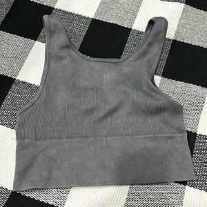 Workout tank, size small!